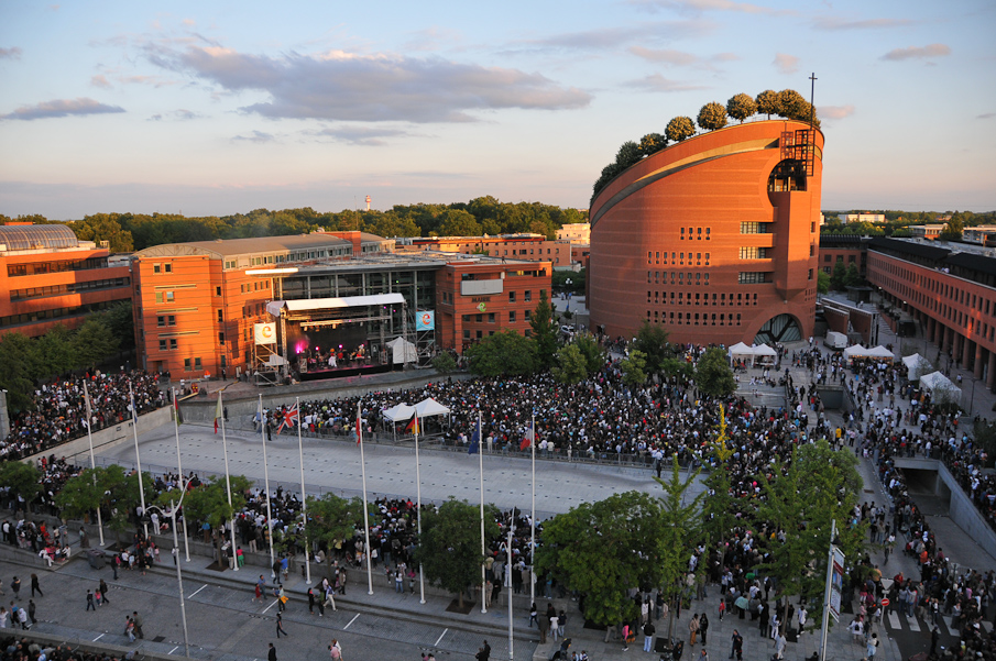 Fete de la Musique Evry 2009 - La Foule 060.jpg